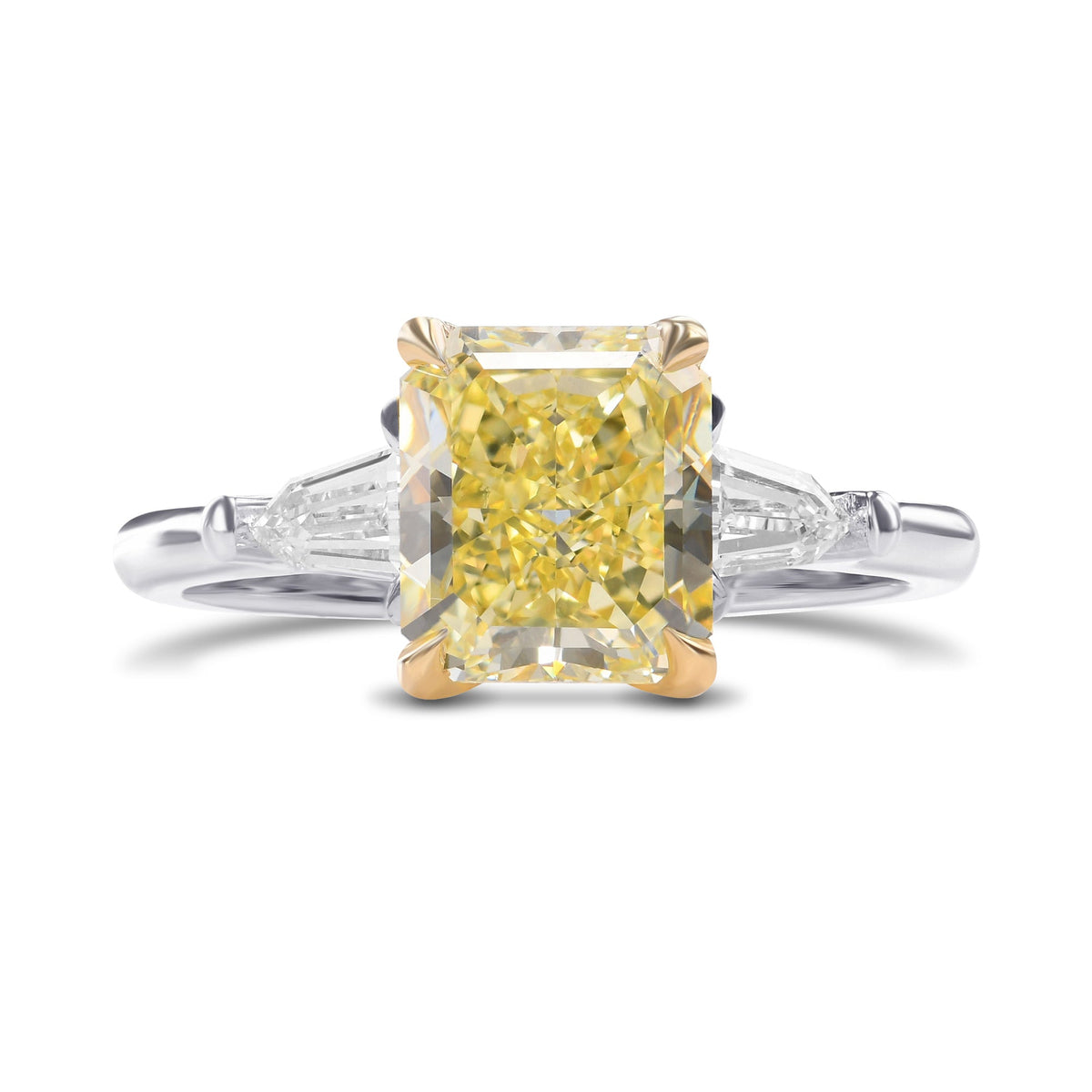 Ausgefallener gelber strahlender Dreistein-Diamantring